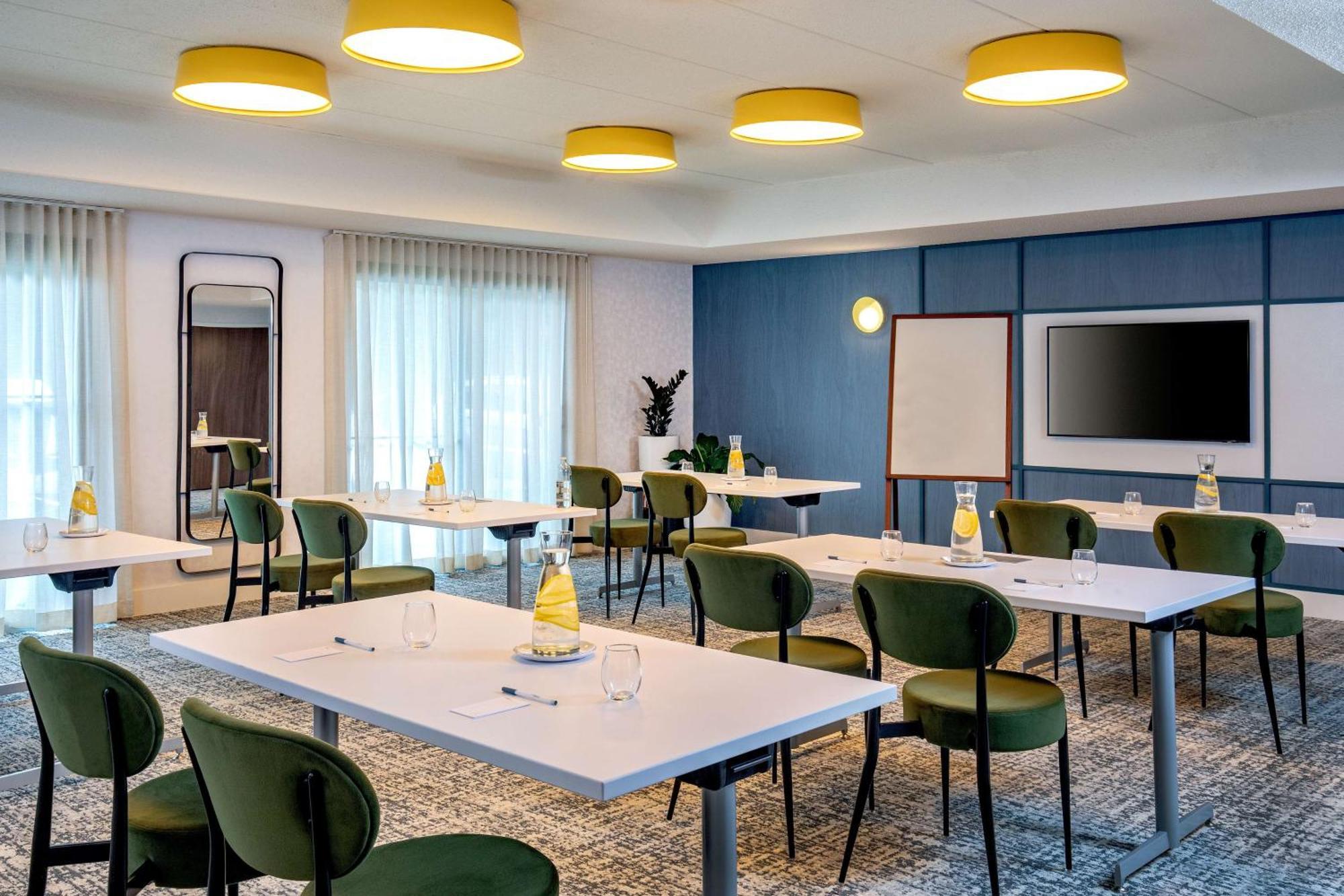 Sonesta Select Boston Foxborough Mansfield Hotel Bagian luar foto